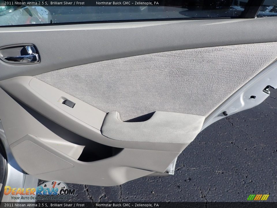 2011 Nissan Altima 2.5 S Brilliant Silver / Frost Photo #8