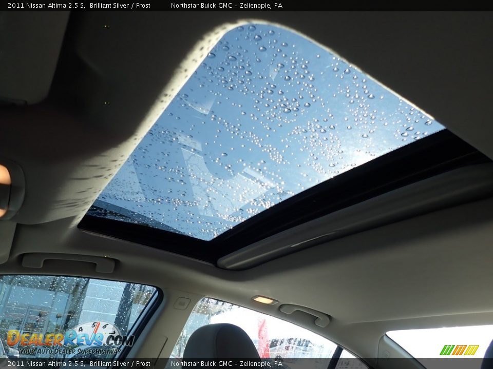 2011 Nissan Altima 2.5 S Brilliant Silver / Frost Photo #17