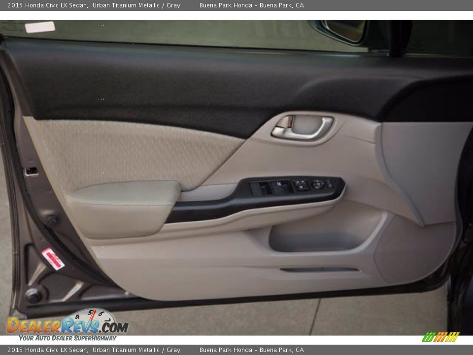2015 Honda Civic LX Sedan Urban Titanium Metallic / Gray Photo #26