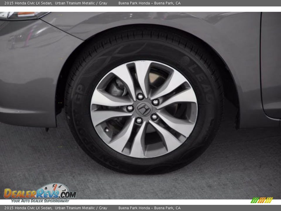 2015 Honda Civic LX Sedan Urban Titanium Metallic / Gray Photo #34