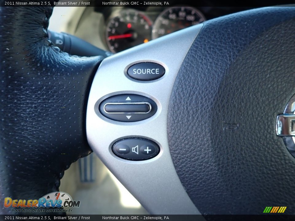 2011 Nissan Altima 2.5 S Brilliant Silver / Frost Photo #26