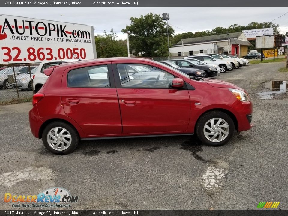 2017 Mitsubishi Mirage SE Infrared / Black Photo #2