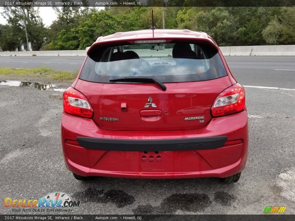 2017 Mitsubishi Mirage SE Infrared / Black Photo #4