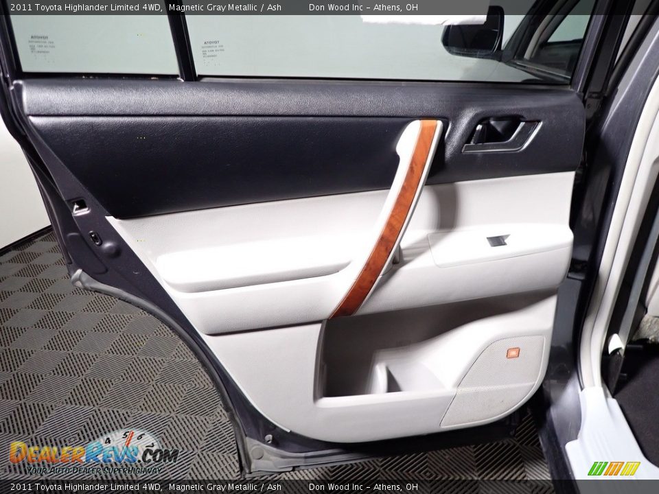 2011 Toyota Highlander Limited 4WD Magnetic Gray Metallic / Ash Photo #20