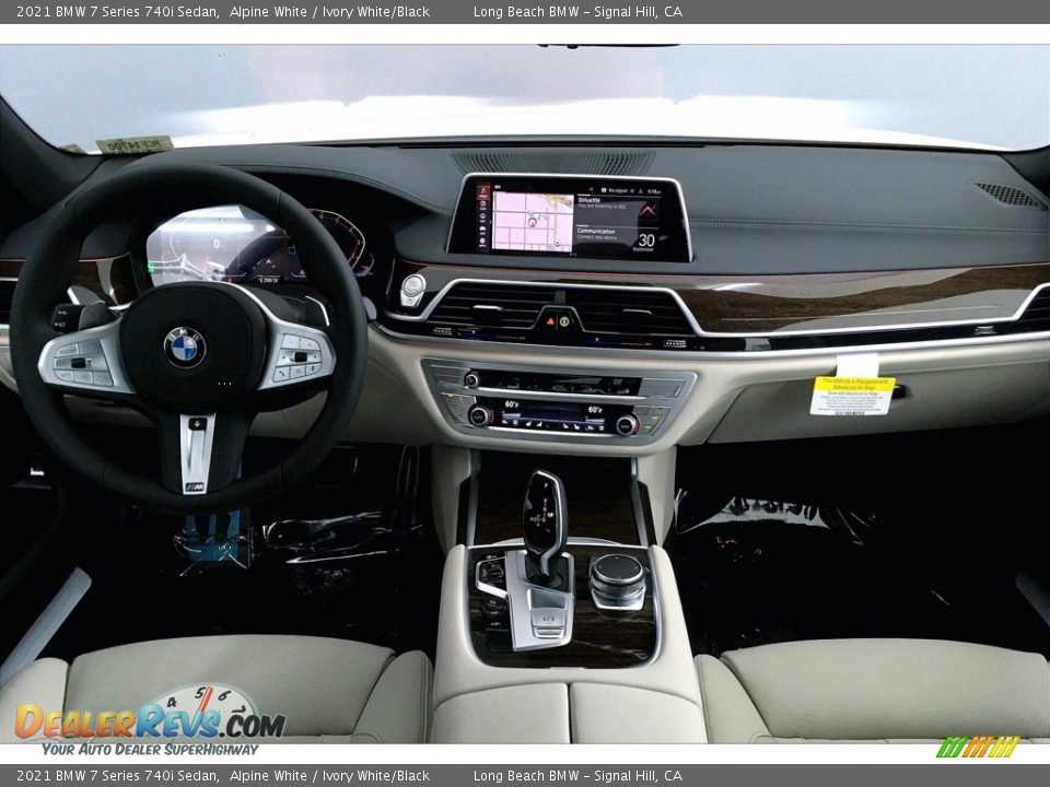 2021 BMW 7 Series 740i Sedan Alpine White / Ivory White/Black Photo #5