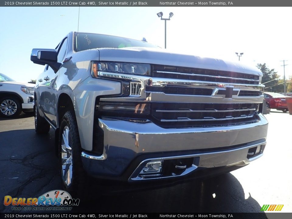 2019 Chevrolet Silverado 1500 LTZ Crew Cab 4WD Silver Ice Metallic / Jet Black Photo #11