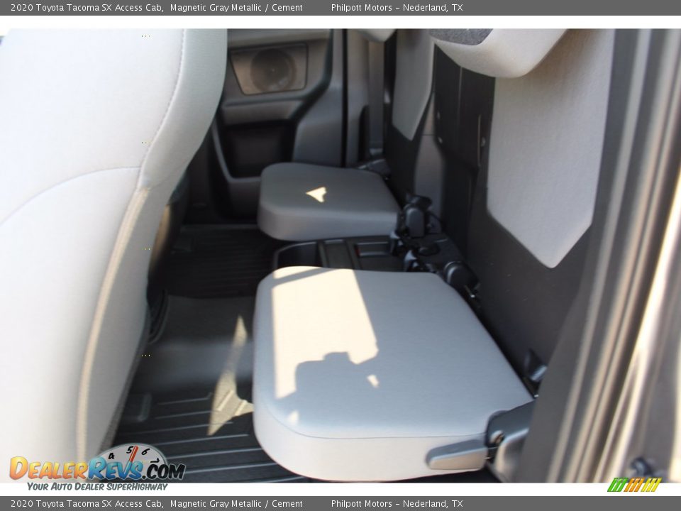 2020 Toyota Tacoma SX Access Cab Magnetic Gray Metallic / Cement Photo #19