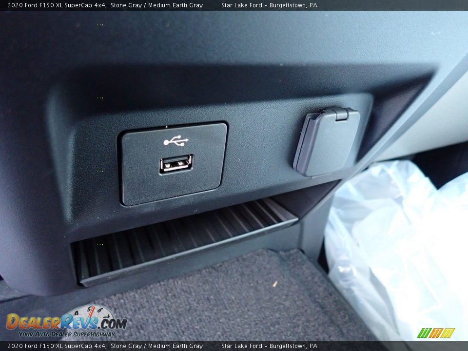 2020 Ford F150 XL SuperCab 4x4 Stone Gray / Medium Earth Gray Photo #18