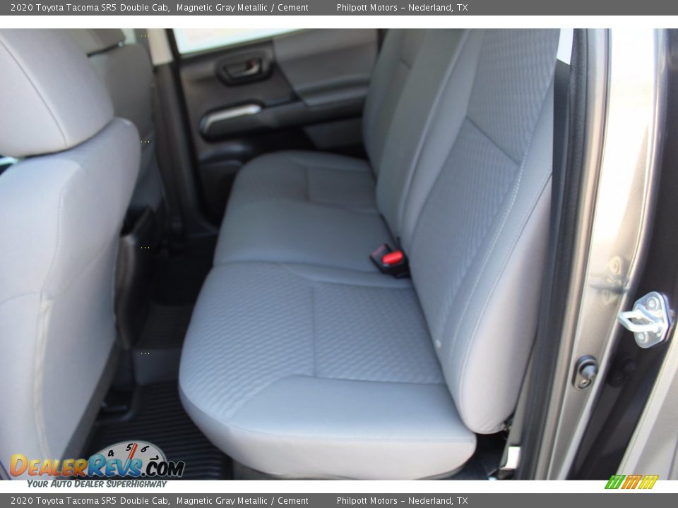 2020 Toyota Tacoma SR5 Double Cab Magnetic Gray Metallic / Cement Photo #31