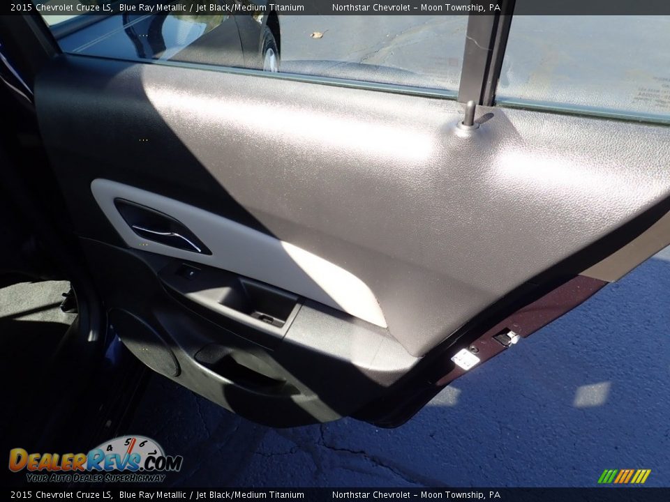 2015 Chevrolet Cruze LS Blue Ray Metallic / Jet Black/Medium Titanium Photo #19