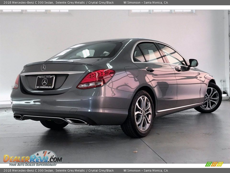 2018 Mercedes-Benz C 300 Sedan Selenite Grey Metallic / Crystal Grey/Black Photo #16