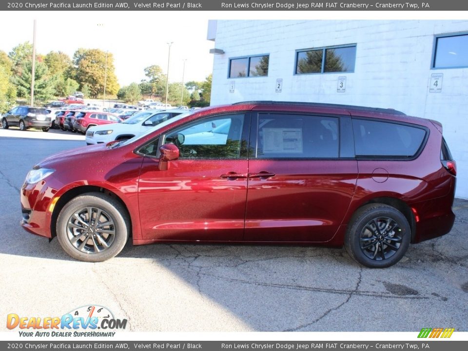 2020 Chrysler Pacifica Launch Edition AWD Velvet Red Pearl / Black Photo #9