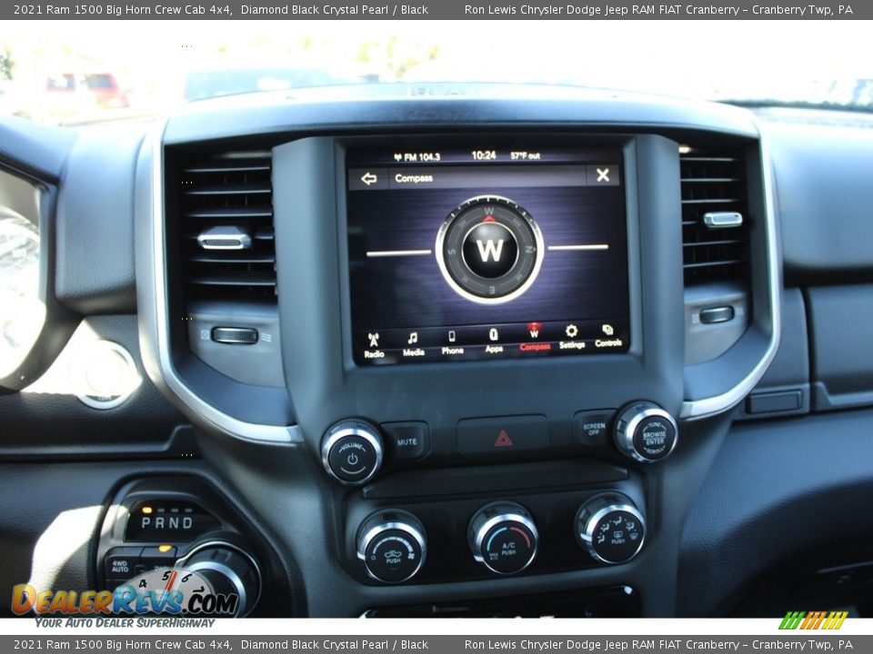 2021 Ram 1500 Big Horn Crew Cab 4x4 Diamond Black Crystal Pearl / Black Photo #16