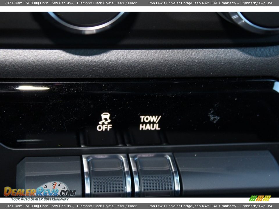 2021 Ram 1500 Big Horn Crew Cab 4x4 Diamond Black Crystal Pearl / Black Photo #19
