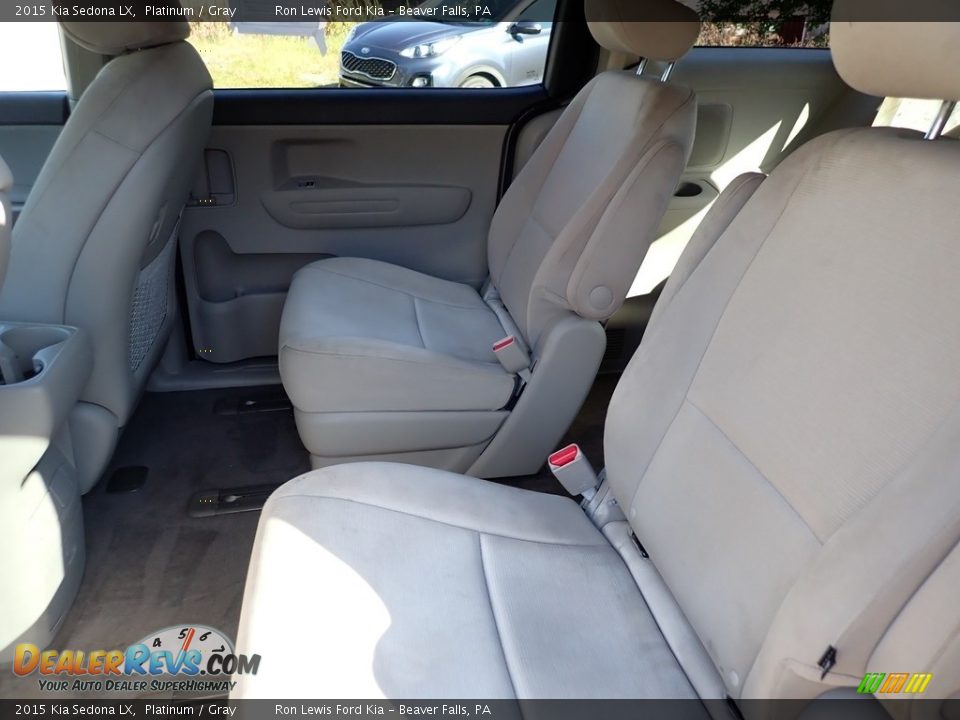 2015 Kia Sedona LX Platinum / Gray Photo #12