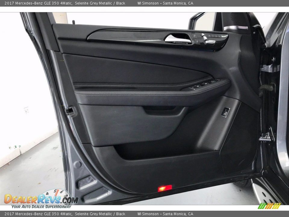 2017 Mercedes-Benz GLE 350 4Matic Selenite Grey Metallic / Black Photo #25