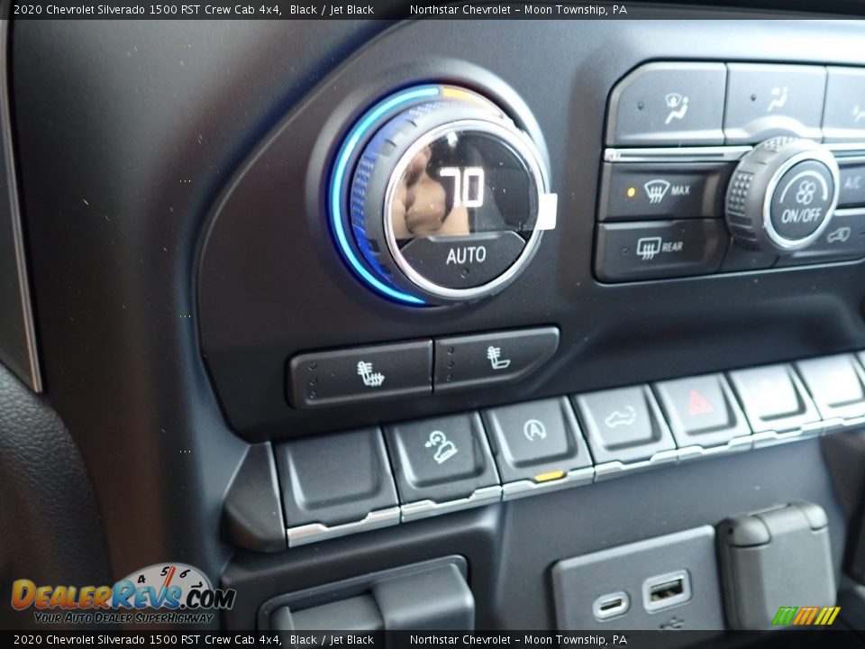 2020 Chevrolet Silverado 1500 RST Crew Cab 4x4 Black / Jet Black Photo #18