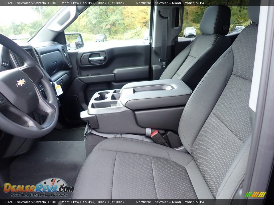2020 Chevrolet Silverado 1500 Custom Crew Cab 4x4 Black / Jet Black Photo #16