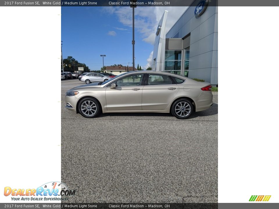 2017 Ford Fusion SE White Gold / Medium Light Stone Photo #8