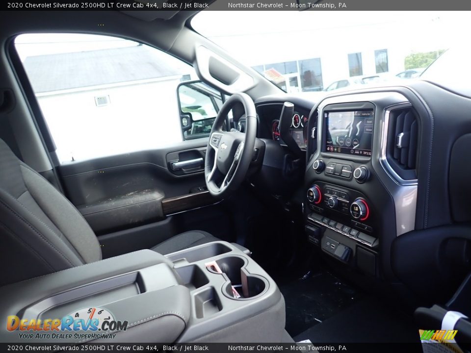 2020 Chevrolet Silverado 2500HD LT Crew Cab 4x4 Black / Jet Black Photo #10