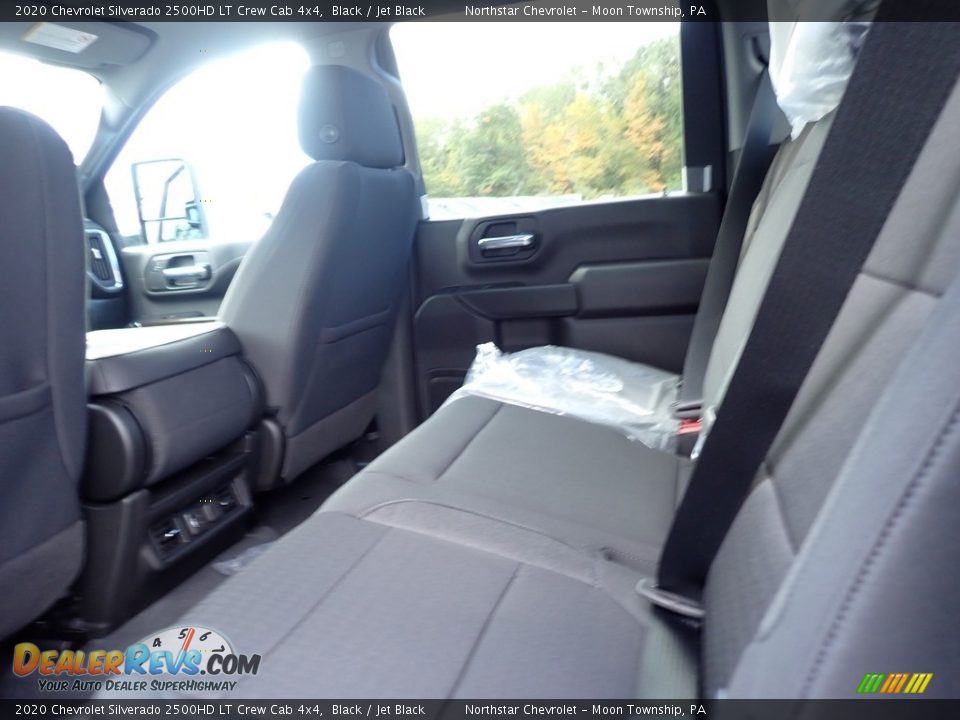 2020 Chevrolet Silverado 2500HD LT Crew Cab 4x4 Black / Jet Black Photo #11
