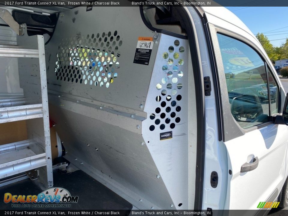 2017 Ford Transit Connect XL Van Frozen White / Charcoal Black Photo #14