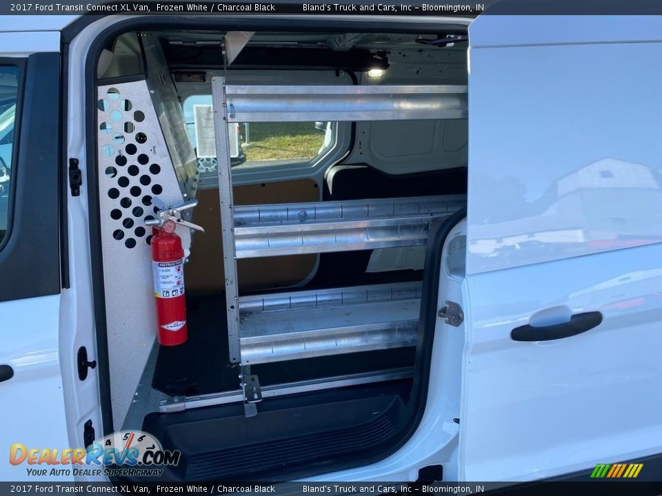 2017 Ford Transit Connect XL Van Frozen White / Charcoal Black Photo #15