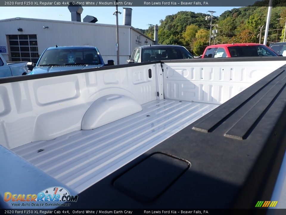 2020 Ford F150 XL Regular Cab 4x4 Oxford White / Medium Earth Gray Photo #13