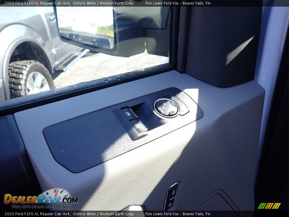 2020 Ford F150 XL Regular Cab 4x4 Oxford White / Medium Earth Gray Photo #14