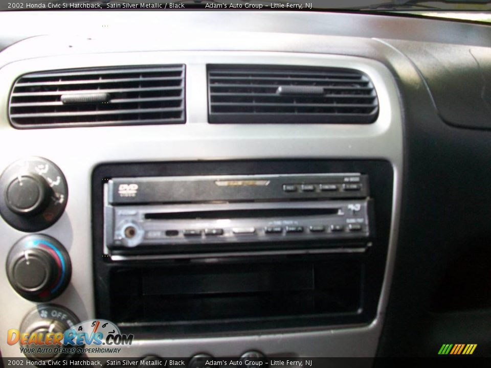 2002 Honda Civic Si Hatchback Satin Silver Metallic / Black Photo #24