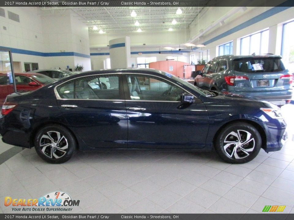 2017 Honda Accord LX Sedan Obsidian Blue Pearl / Gray Photo #4