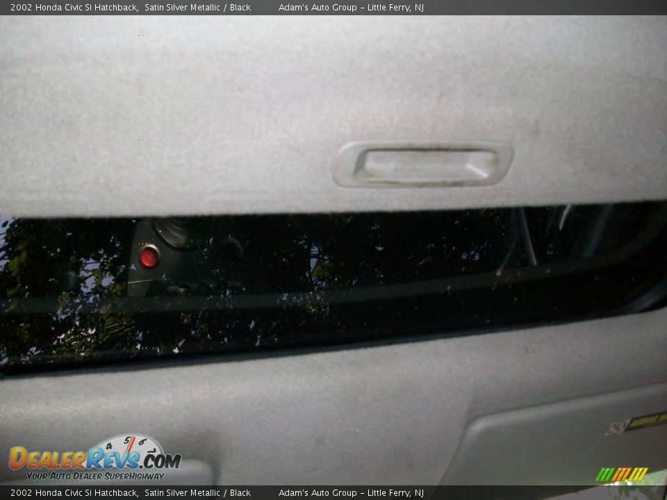 2002 Honda Civic Si Hatchback Satin Silver Metallic / Black Photo #30