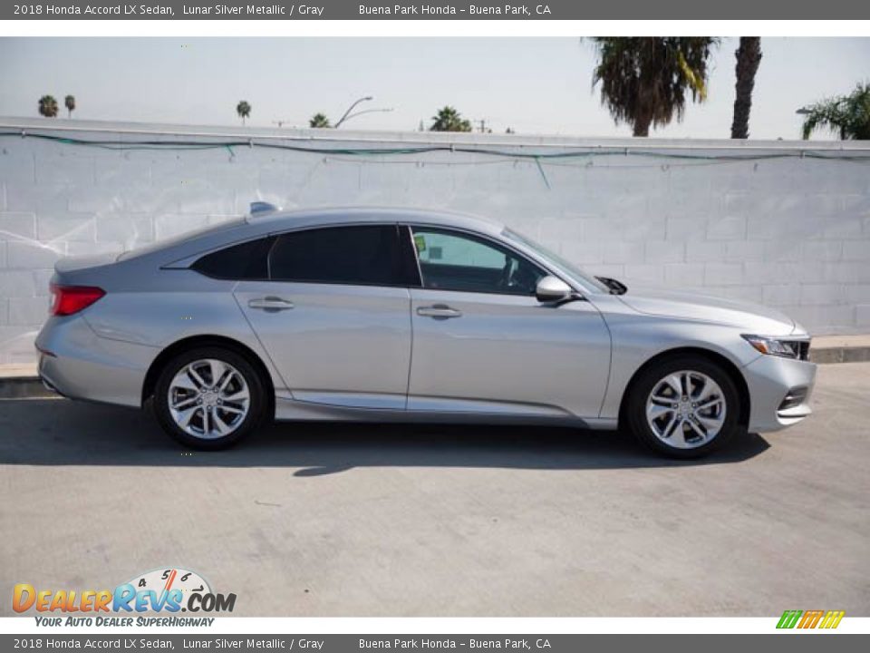 2018 Honda Accord LX Sedan Lunar Silver Metallic / Gray Photo #14