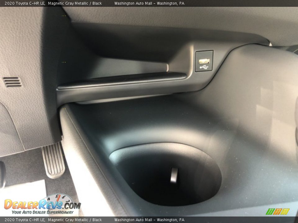 2020 Toyota C-HR LE Magnetic Gray Metallic / Black Photo #16