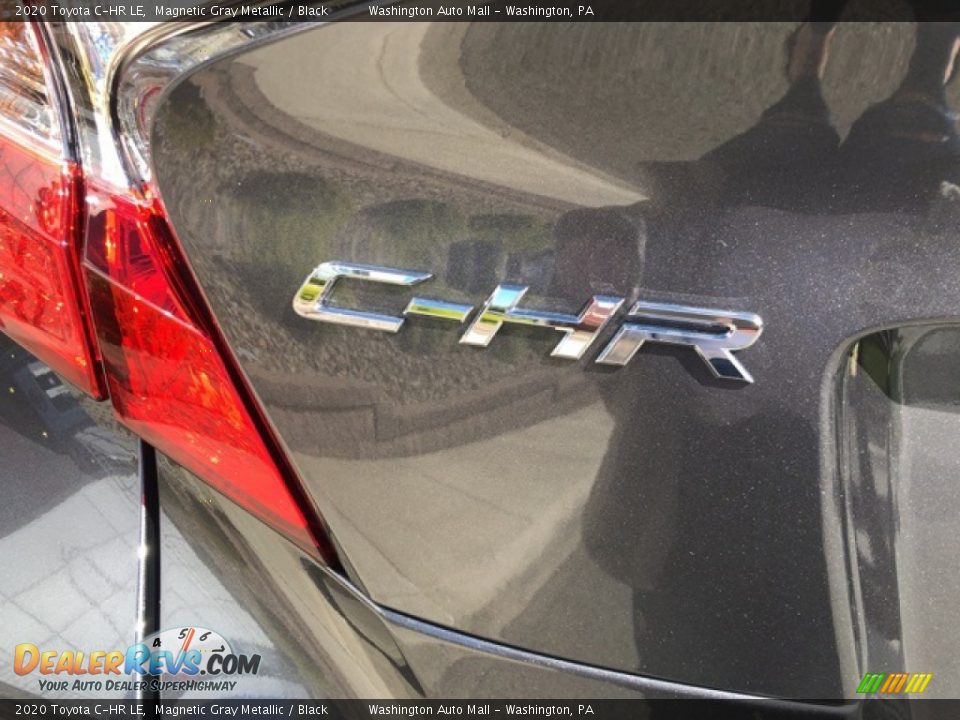 2020 Toyota C-HR LE Magnetic Gray Metallic / Black Photo #28
