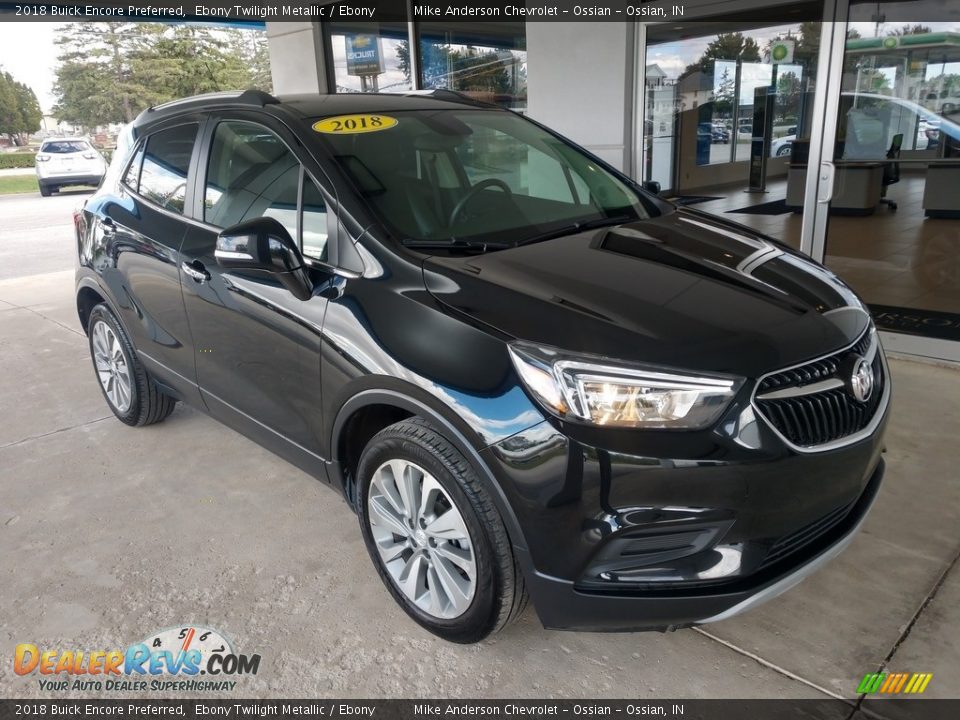 Front 3/4 View of 2018 Buick Encore Preferred Photo #2