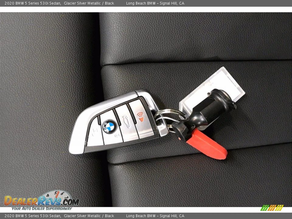 Keys of 2020 BMW 5 Series 530i Sedan Photo #11