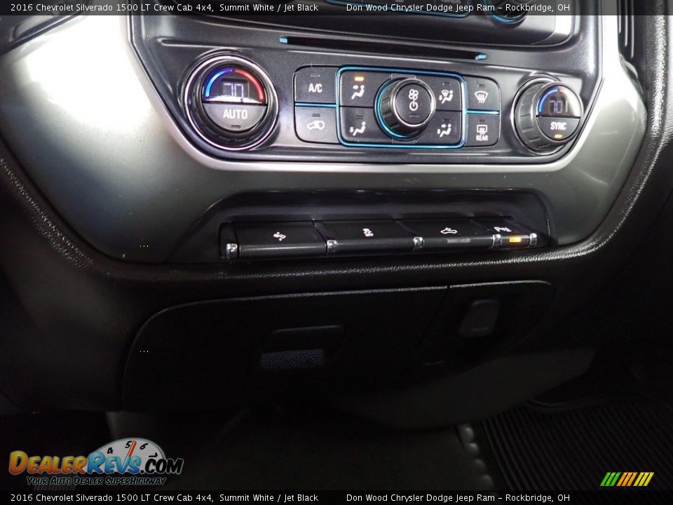2016 Chevrolet Silverado 1500 LT Crew Cab 4x4 Summit White / Jet Black Photo #36