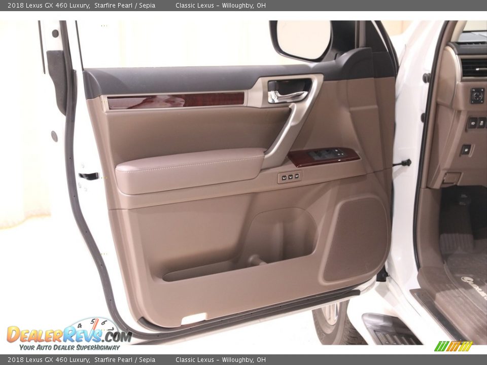 Door Panel of 2018 Lexus GX 460 Luxury Photo #4