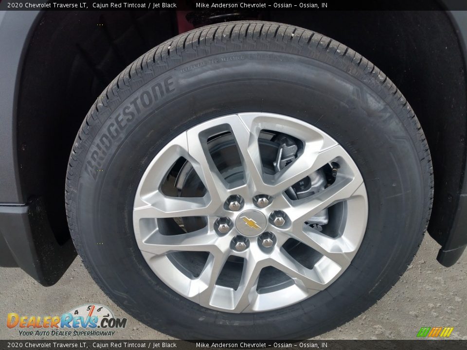 2020 Chevrolet Traverse LT Wheel Photo #13
