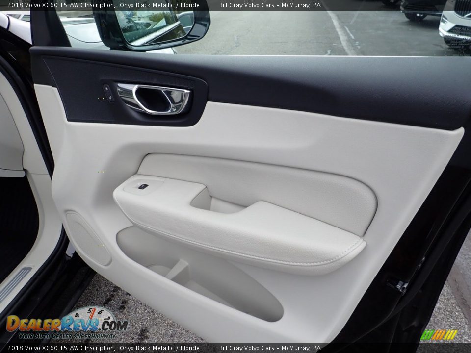 Door Panel of 2018 Volvo XC60 T5 AWD Inscription Photo #13