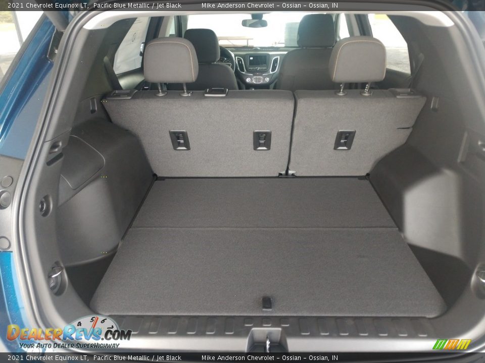 2021 Chevrolet Equinox LT Trunk Photo #6