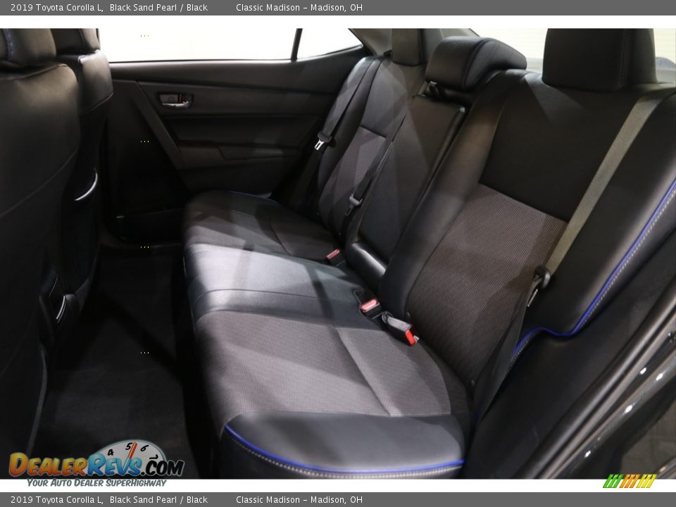 2019 Toyota Corolla L Black Sand Pearl / Black Photo #15
