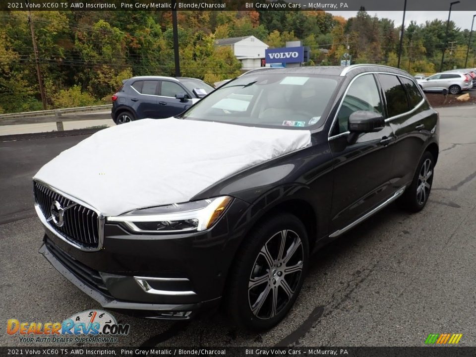 2021 Volvo XC60 T5 AWD Inscription Pine Grey Metallic / Blonde/Charcoal Photo #5