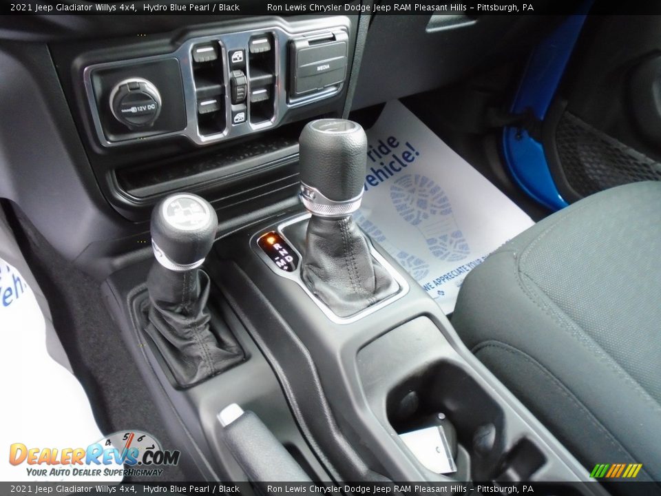 2021 Jeep Gladiator Willys 4x4 Shifter Photo #18