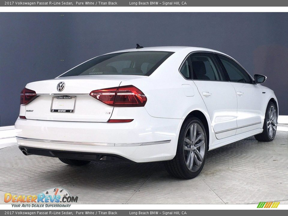 2017 Volkswagen Passat R-Line Sedan Pure White / Titan Black Photo #13