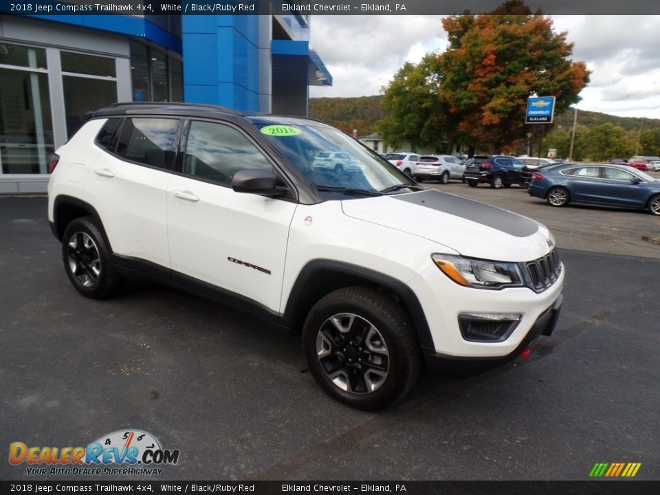 2018 Jeep Compass Trailhawk 4x4 White / Black/Ruby Red Photo #6