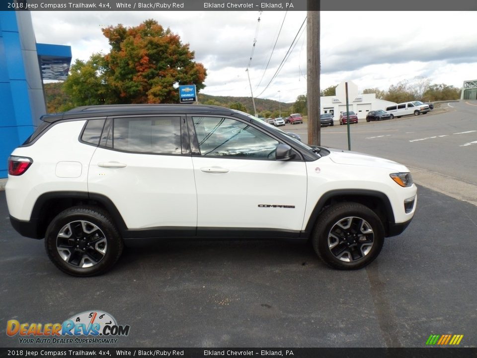 2018 Jeep Compass Trailhawk 4x4 White / Black/Ruby Red Photo #7