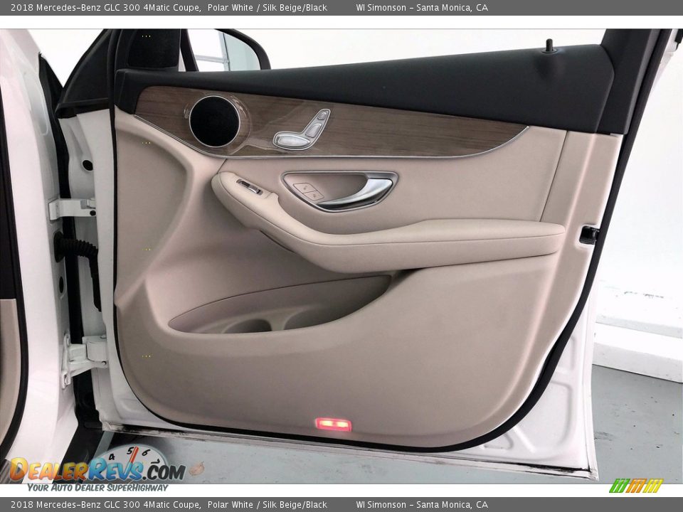 Door Panel of 2018 Mercedes-Benz GLC 300 4Matic Coupe Photo #30