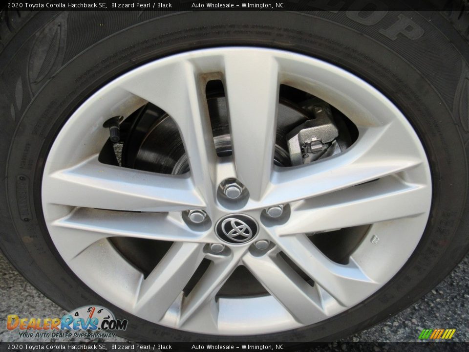 2020 Toyota Corolla Hatchback SE Blizzard Pearl / Black Photo #7